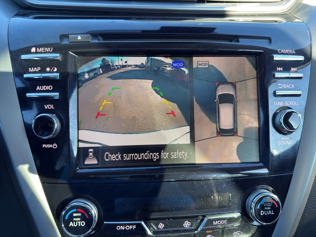 2023 Nissan Murano SL