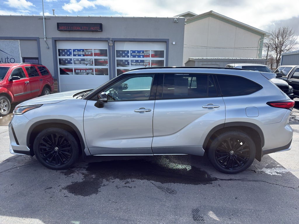 2023 Toyota Highlander XSE