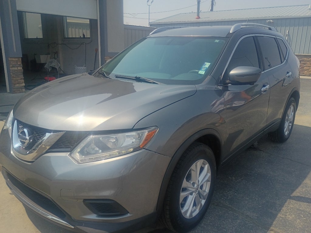 2016 Nissan Rogue SV