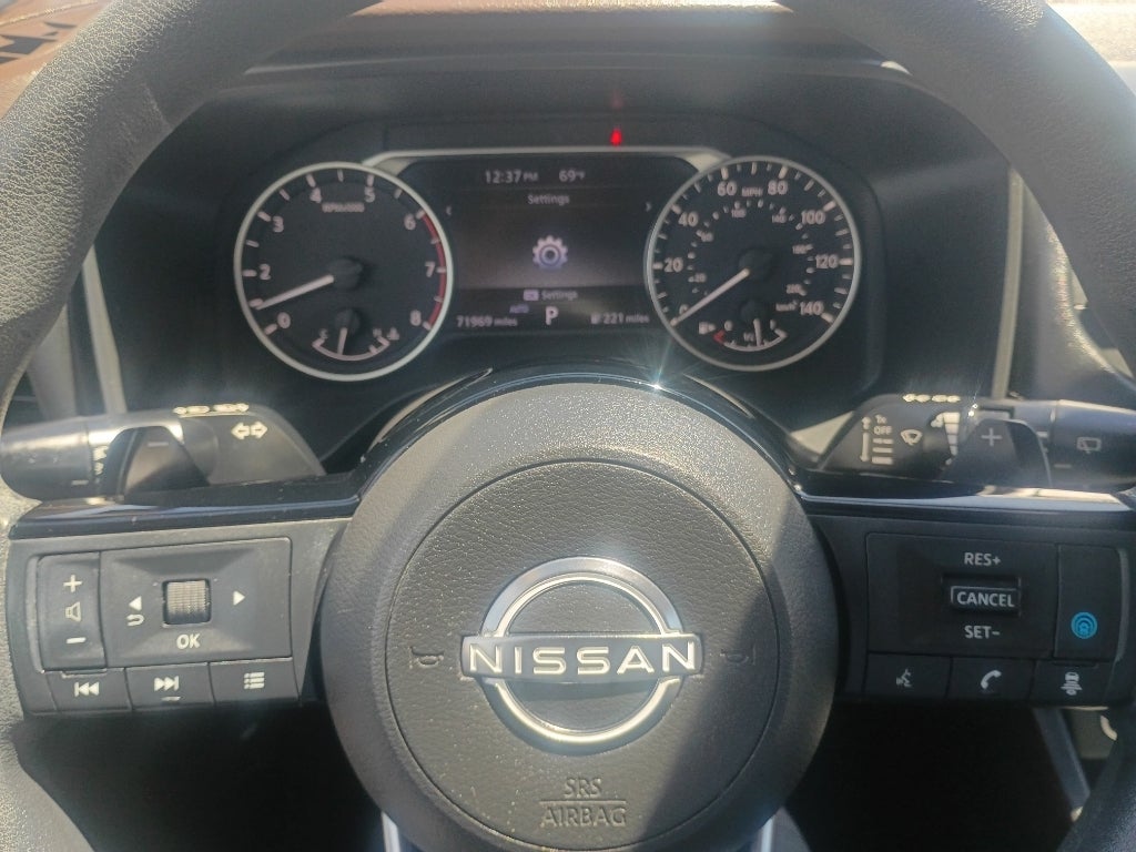 2022 Nissan Rogue SV