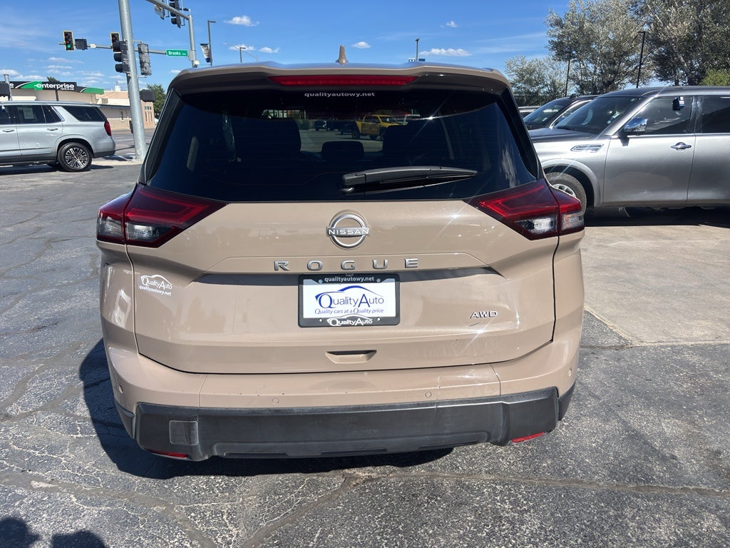 2025 Nissan Rogue SV