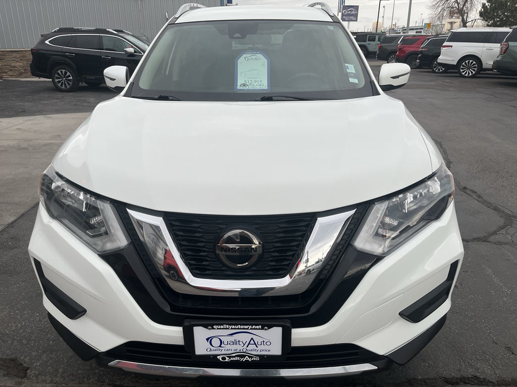 2020 Nissan Rogue SV