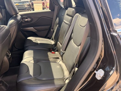 2019 Jeep Cherokee Overland
