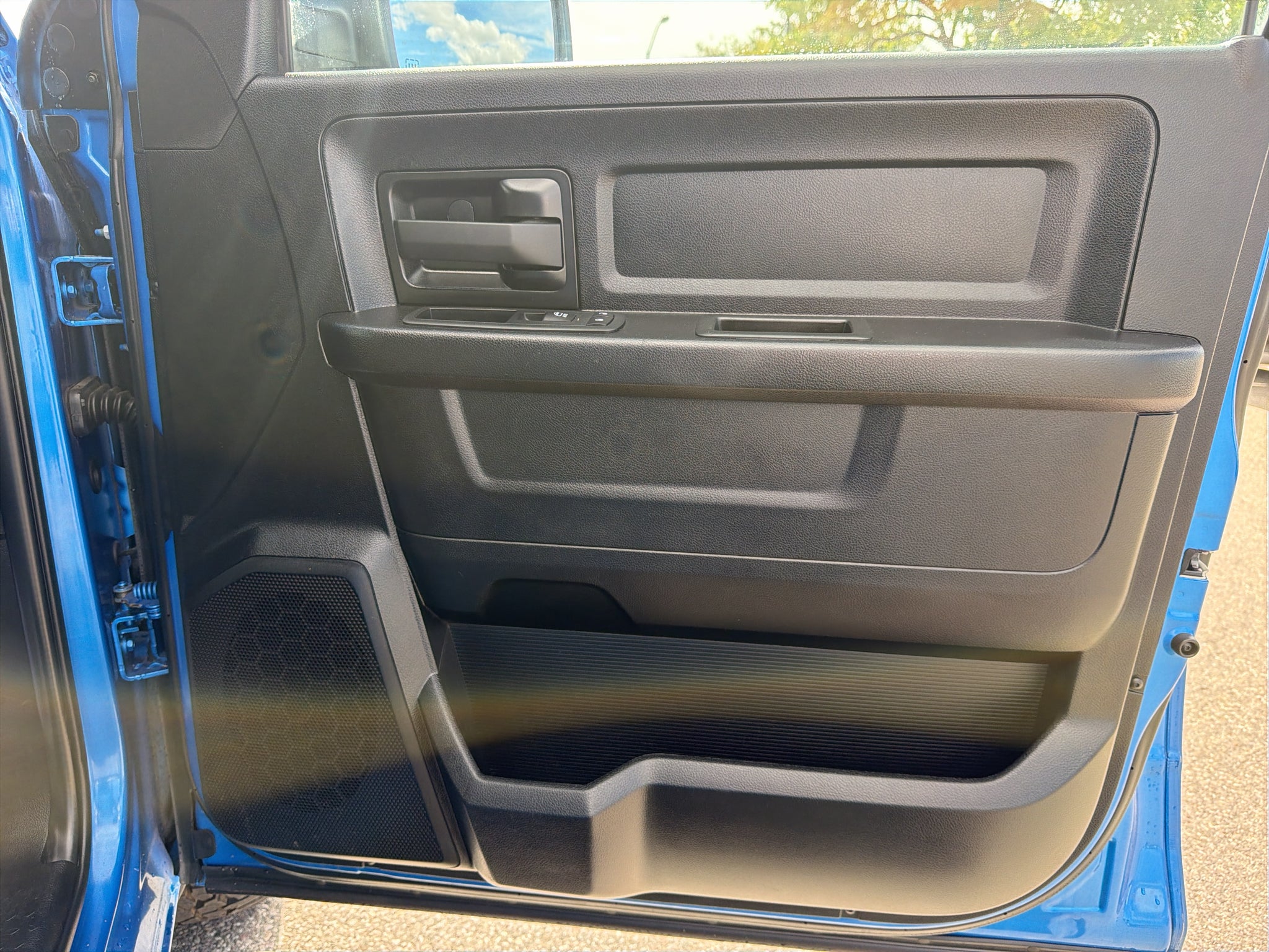 2023 RAM 1500 Classic Express