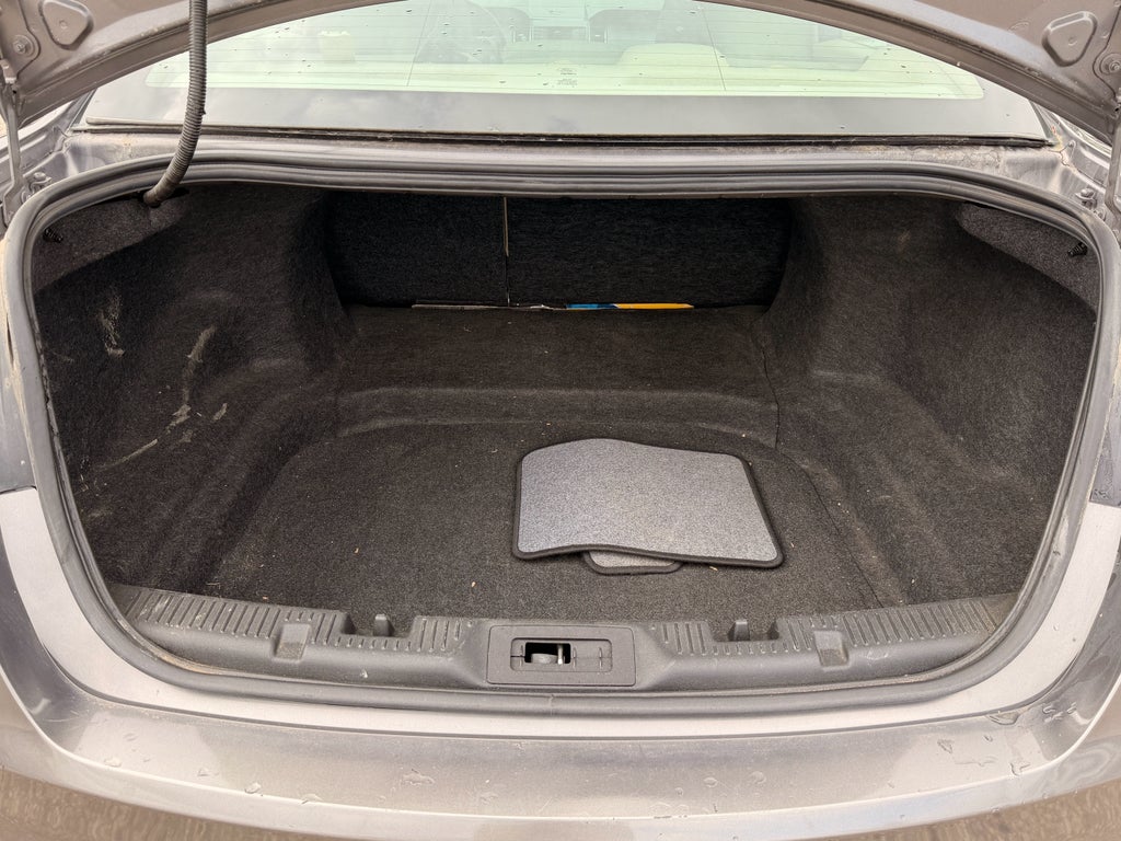 2013 Ford Taurus SE