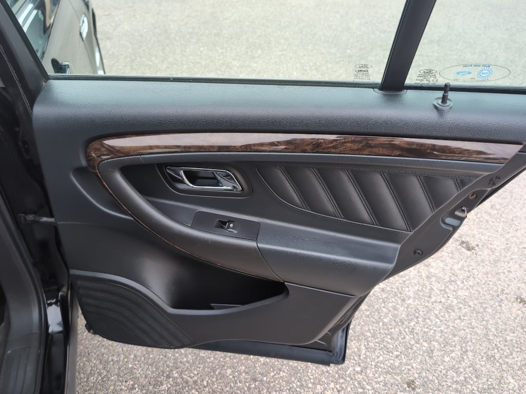 2016 Ford Taurus Limited