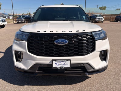 2025 Ford Explorer ST-Line