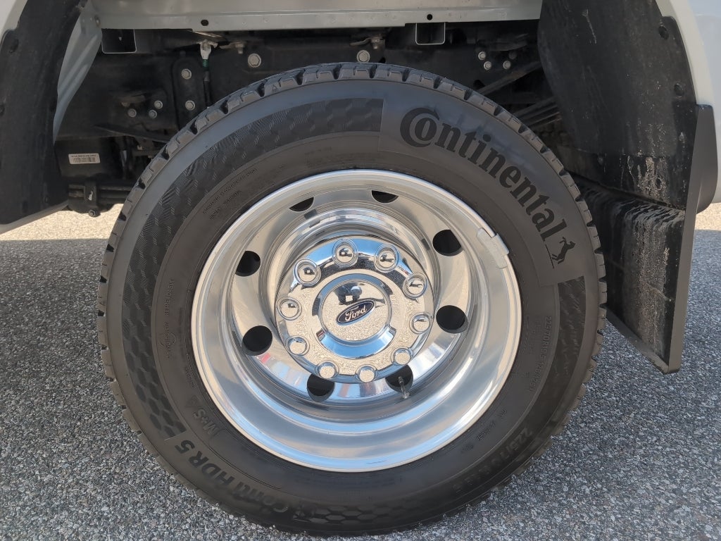 2025 Ford F-450 Platinum