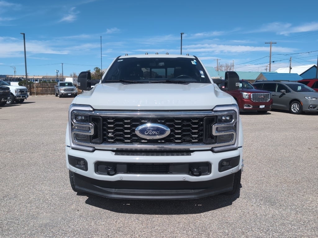 2025 Ford F-450 Platinum