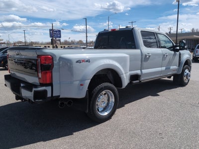 2025 Ford F-450 Platinum