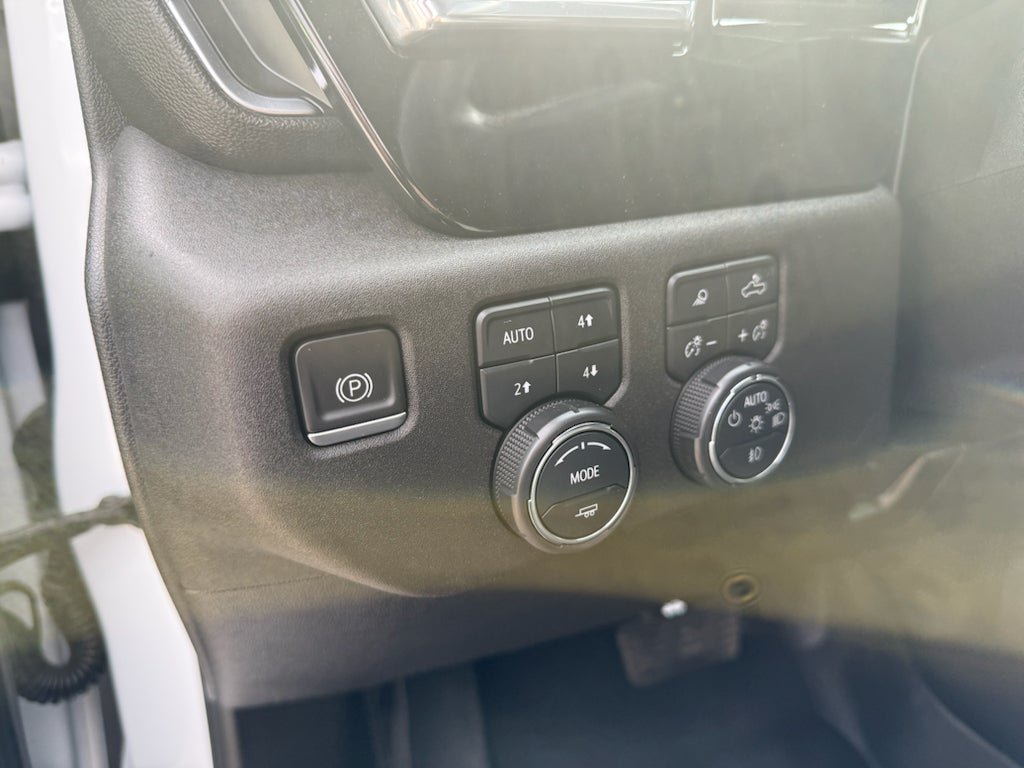 2024 Chevrolet Silverado LTZ