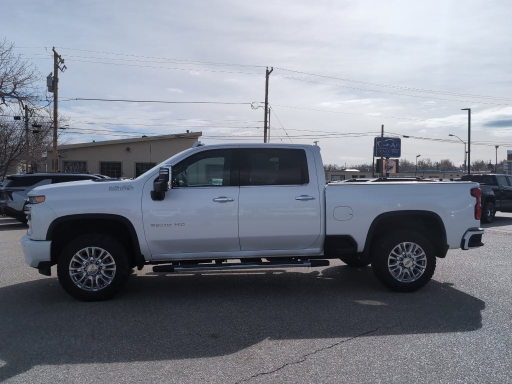 2022 Chevrolet Silverado High Country