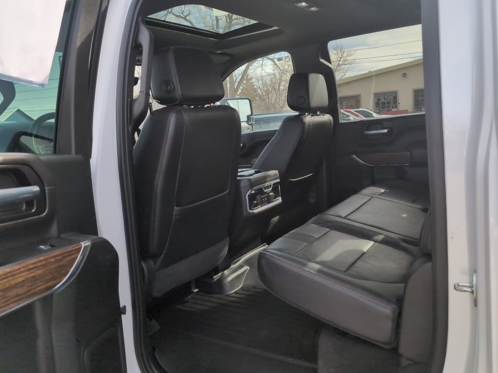 2022 Chevrolet Silverado High Country