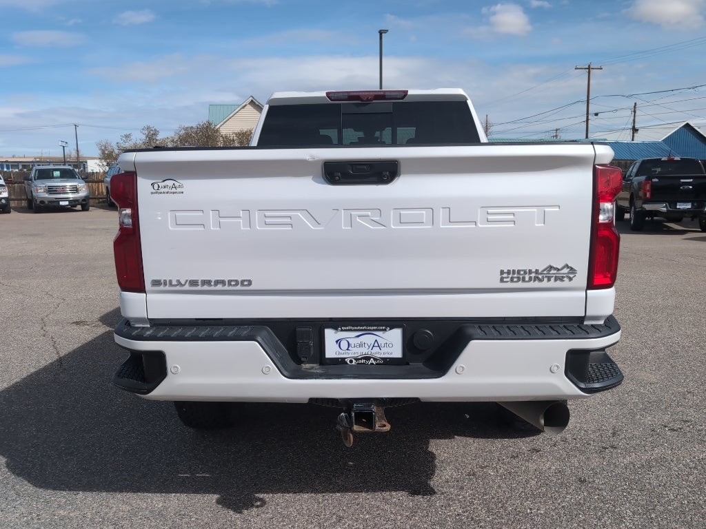 2022 Chevrolet Silverado High Country