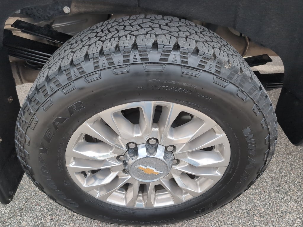 2023 Chevrolet Silverado High Country