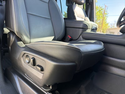 2025 GMC Yukon XL Elevation