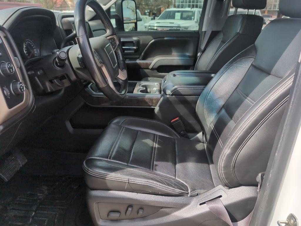 2015 GMC Sierra Denali