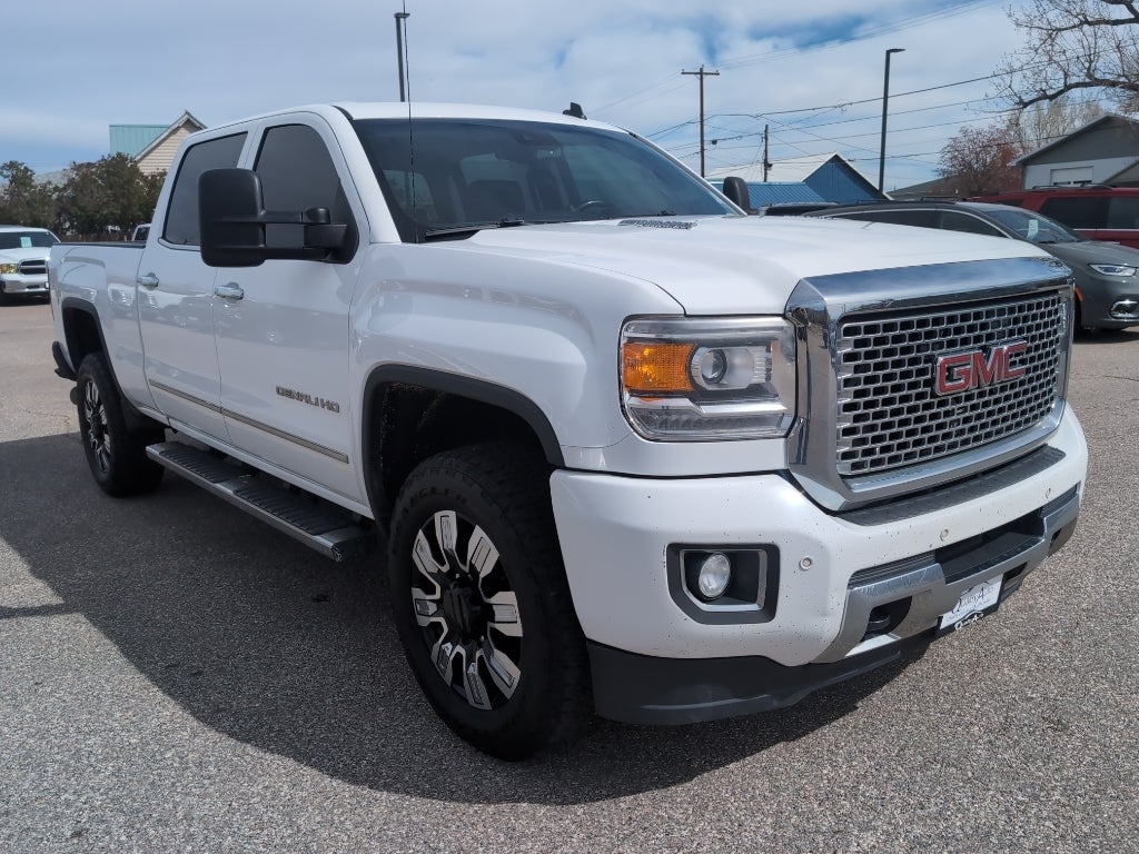 2015 GMC Sierra Denali