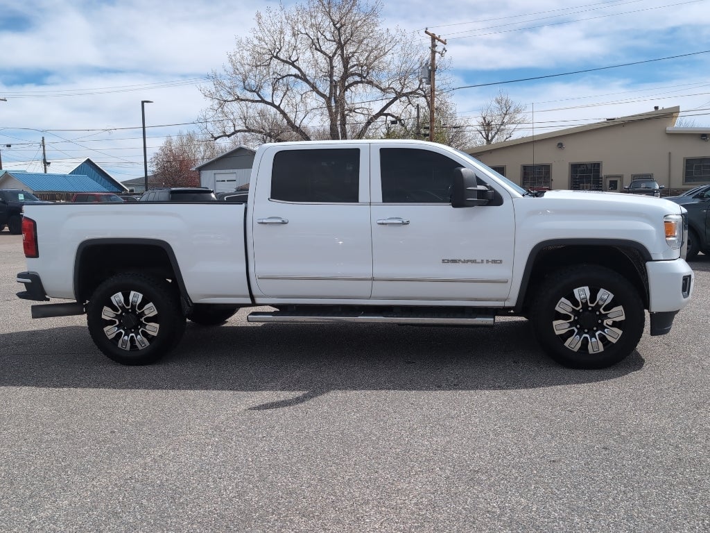 2015 GMC Sierra Denali