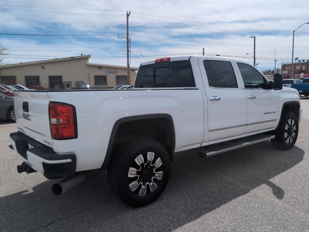2015 GMC Sierra Denali
