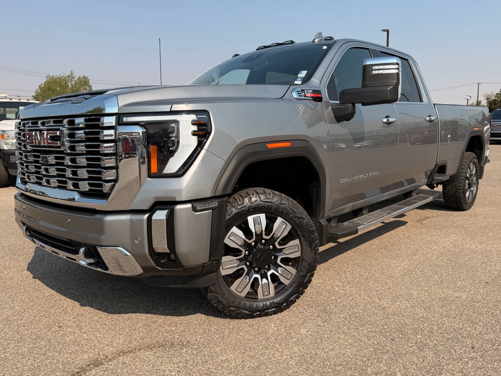 2025 GMC Sierra Denali