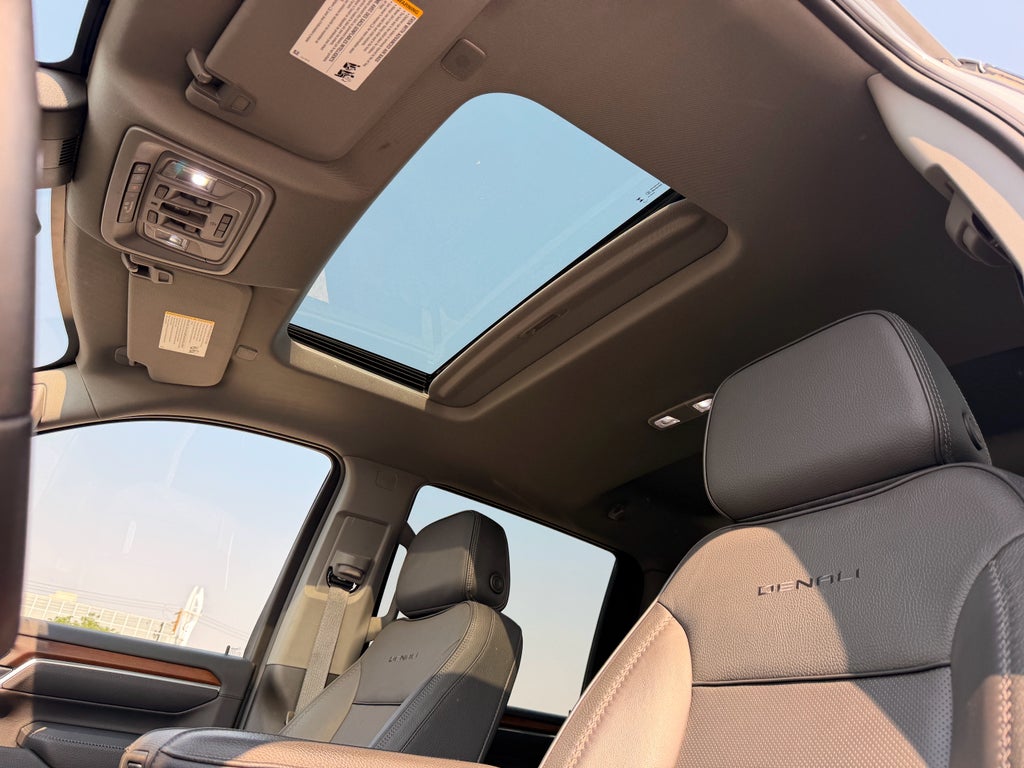 2025 GMC Sierra Denali