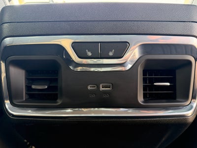 2025 GMC Sierra Denali