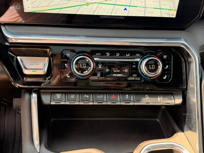 2025 GMC Sierra Denali