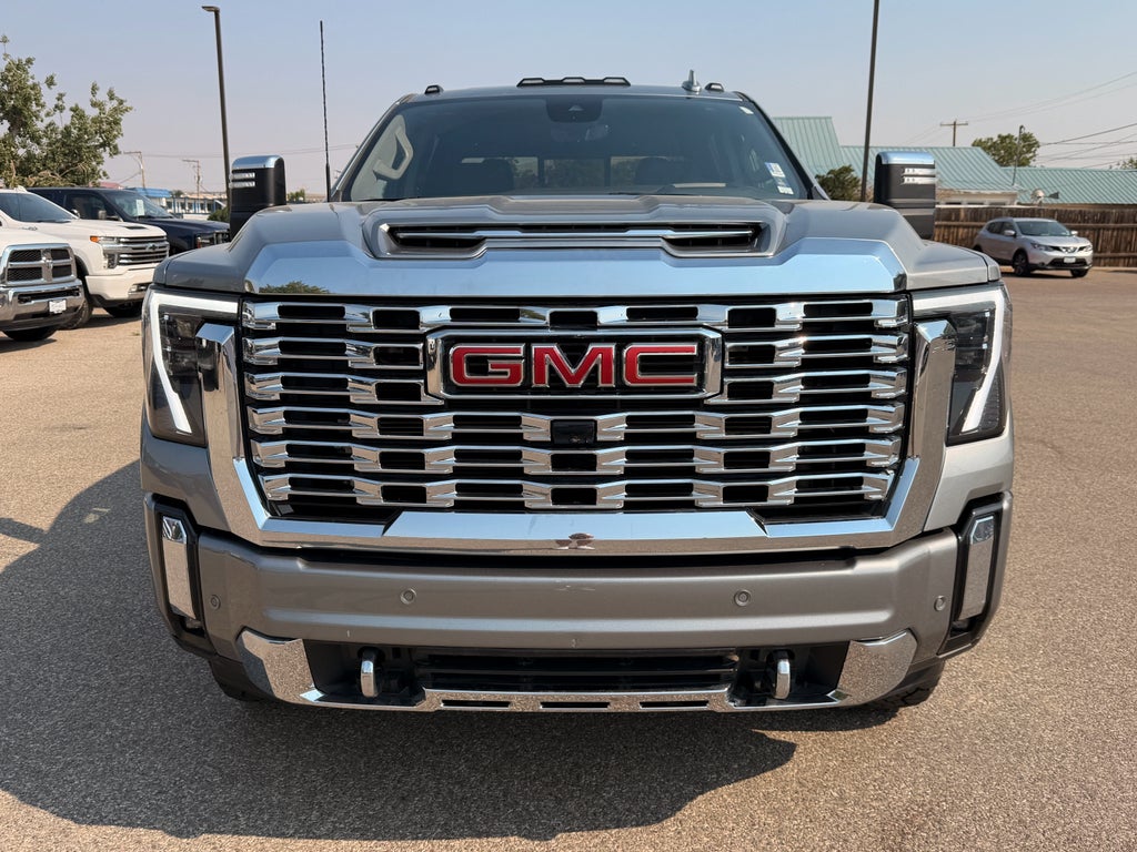 2025 GMC Sierra Denali