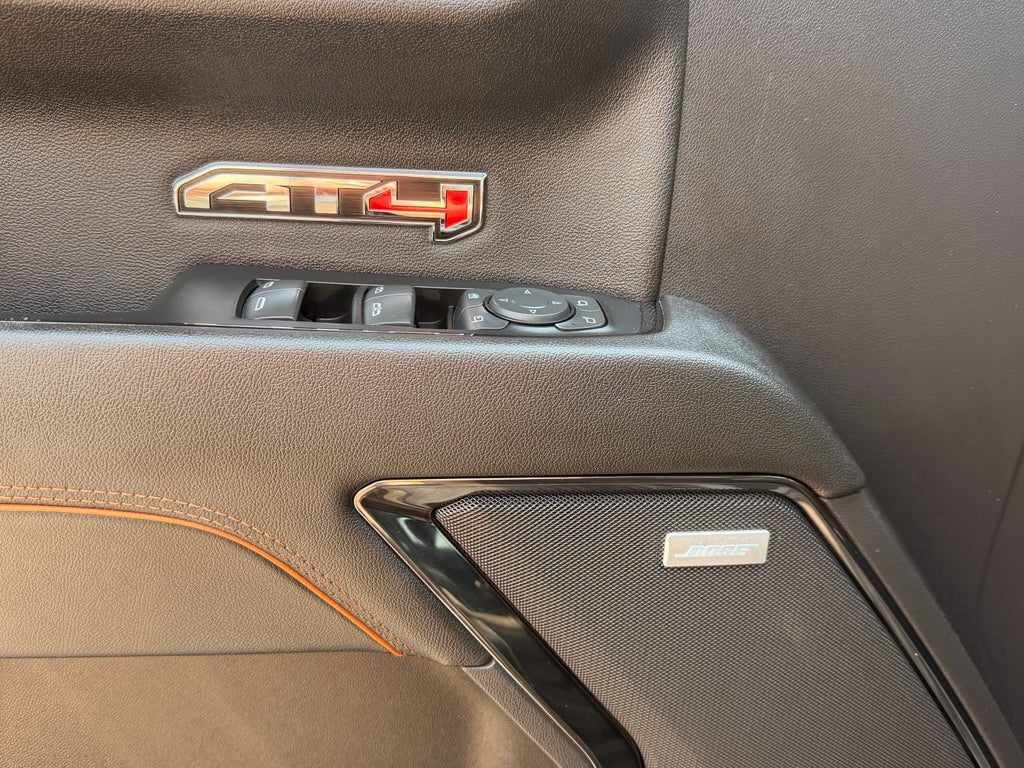 2024 GMC Sierra AT4