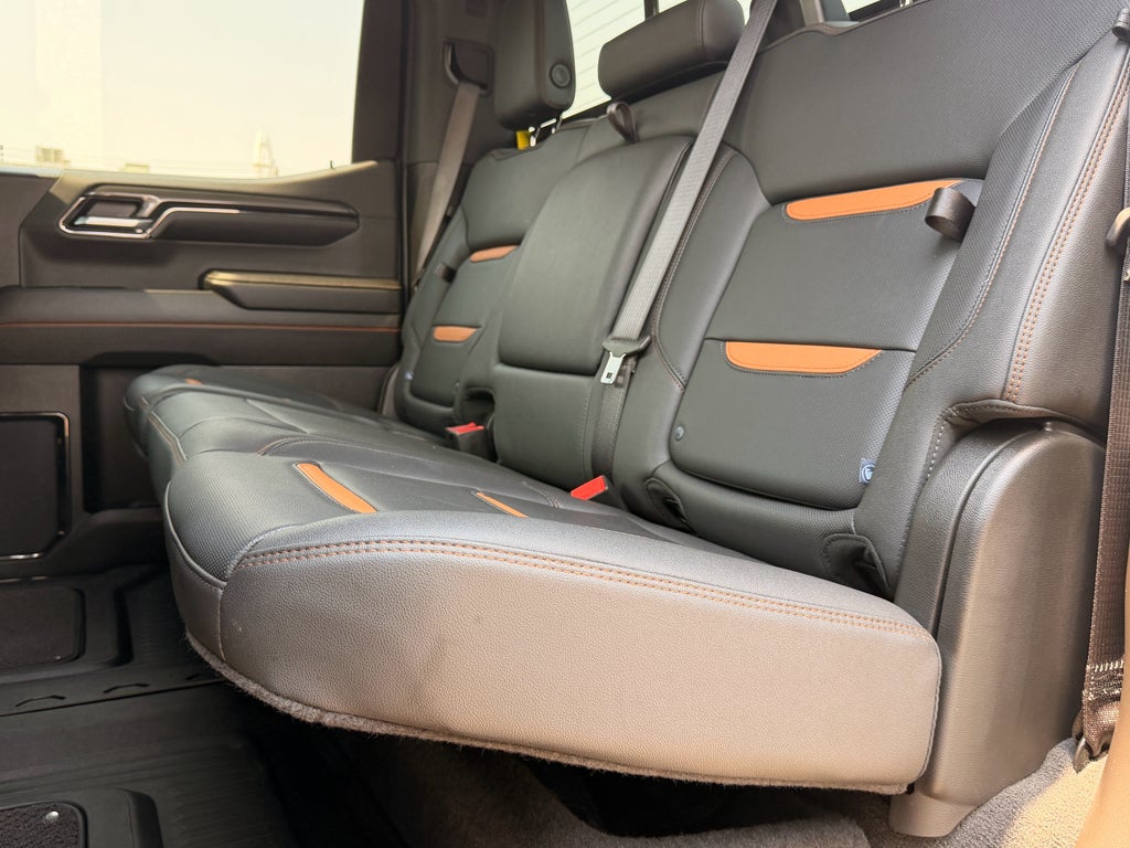 2024 GMC Sierra AT4