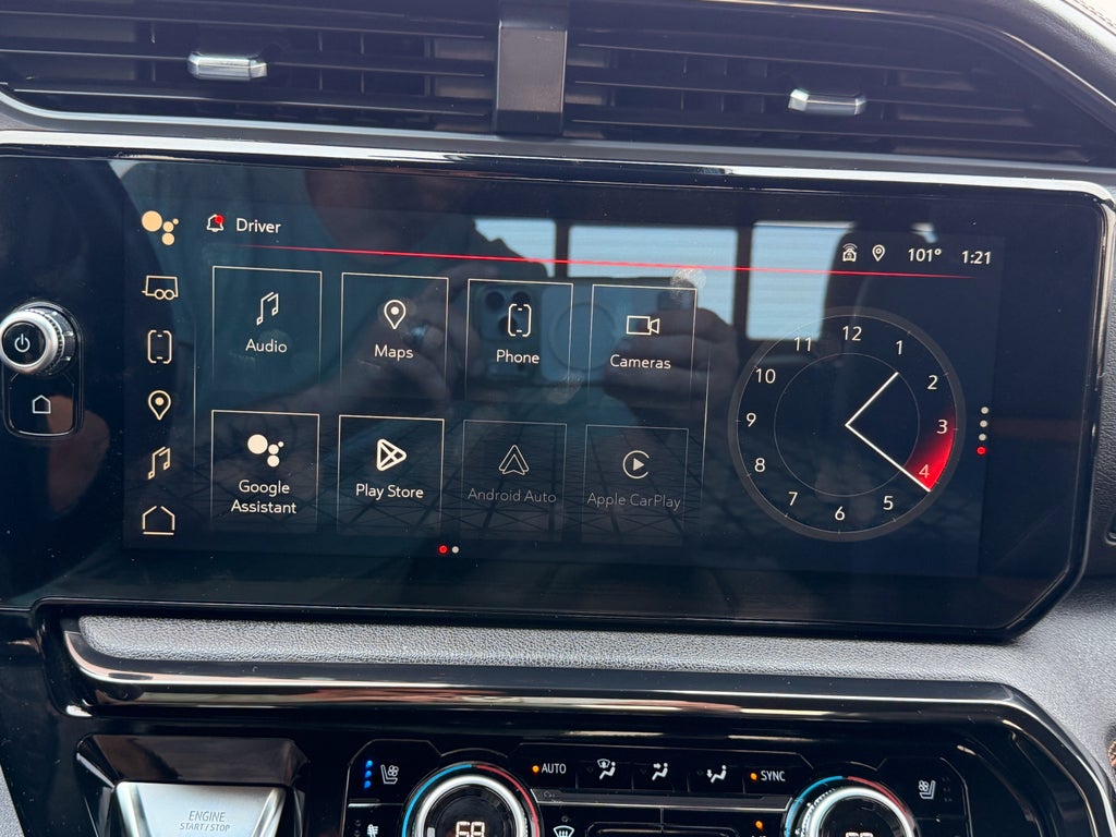 2024 GMC Sierra AT4