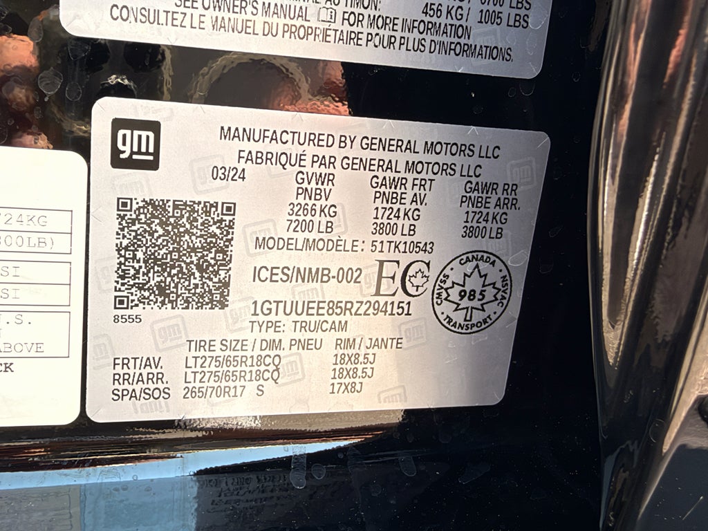 2024 GMC Sierra AT4