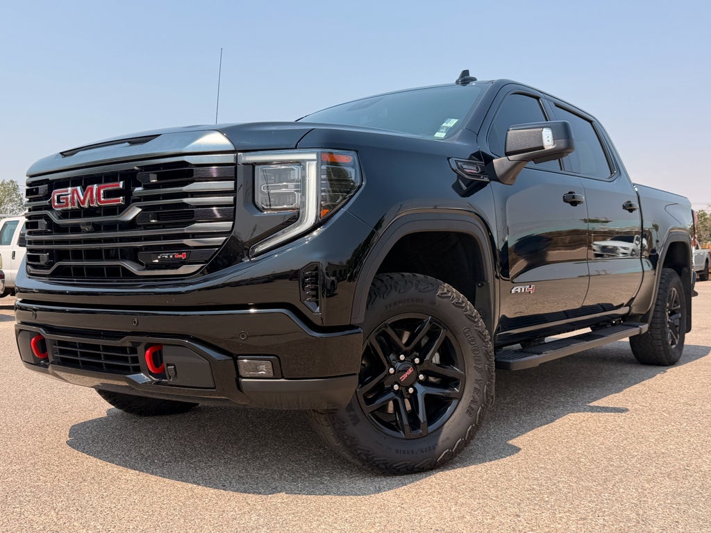 2024 GMC Sierra AT4