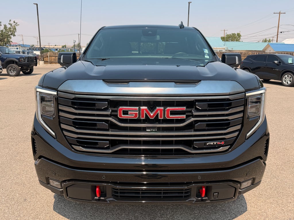 2024 GMC Sierra AT4