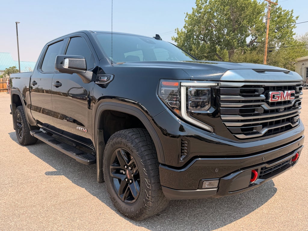 2024 GMC Sierra AT4