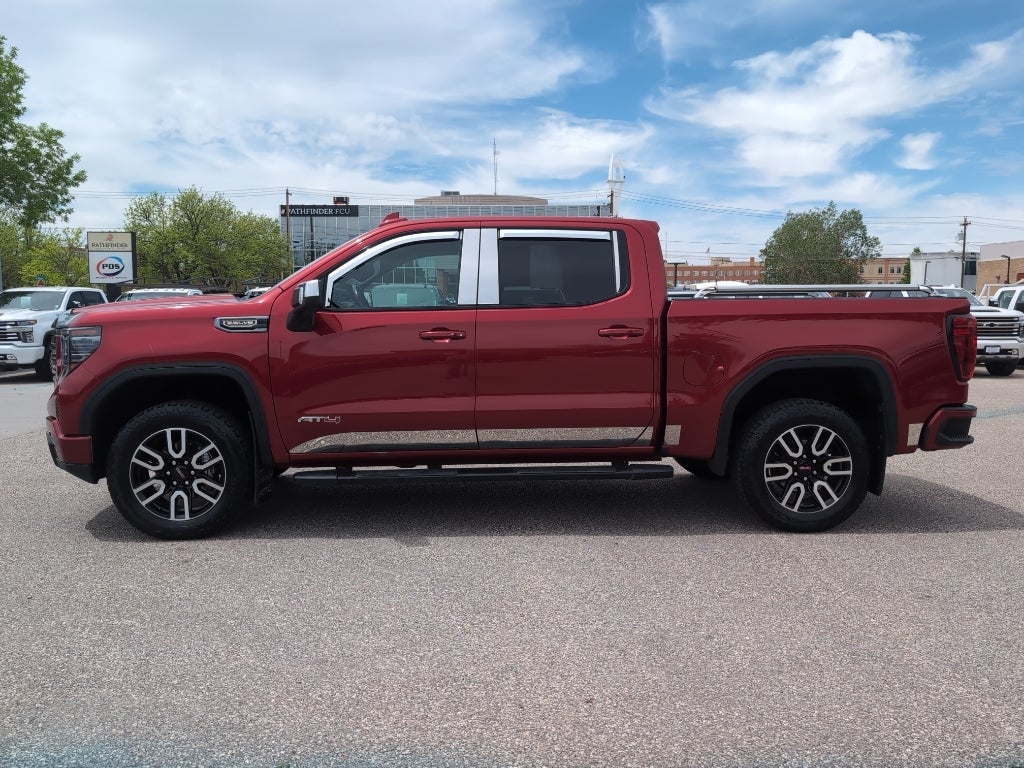 2023 GMC Sierra AT4