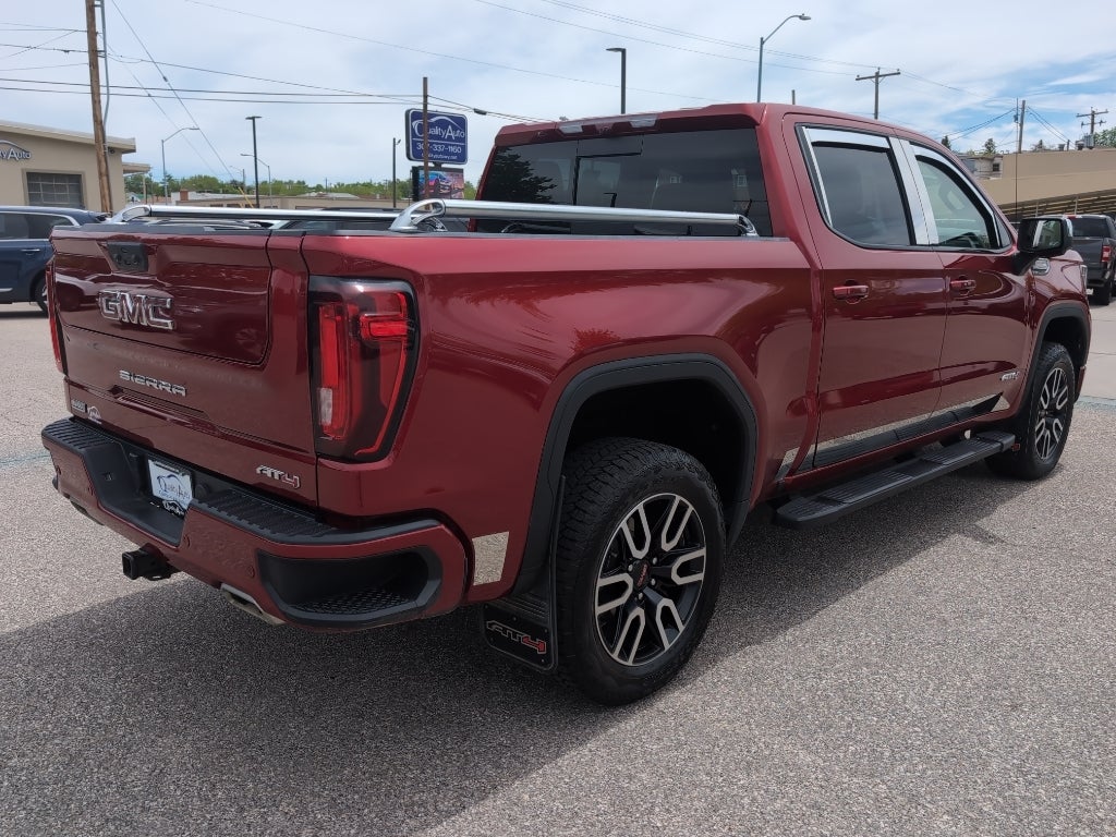 2023 GMC Sierra AT4