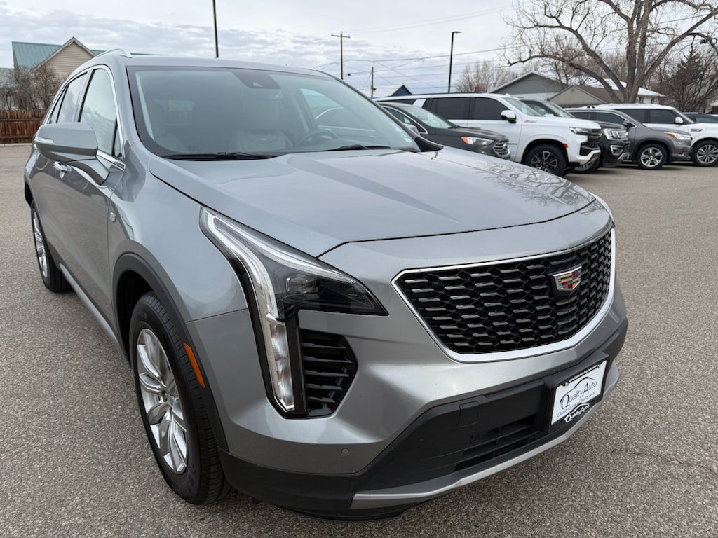 2023 Cadillac XT4 FWD Premium Luxury
