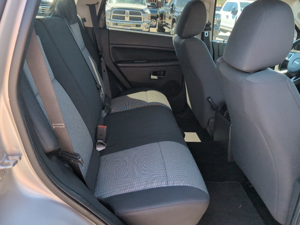 2010 Jeep Grand Cherokee Laredo