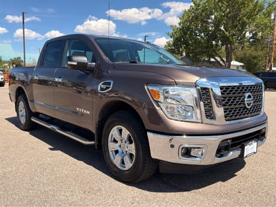 2017 Nissan Titan SV