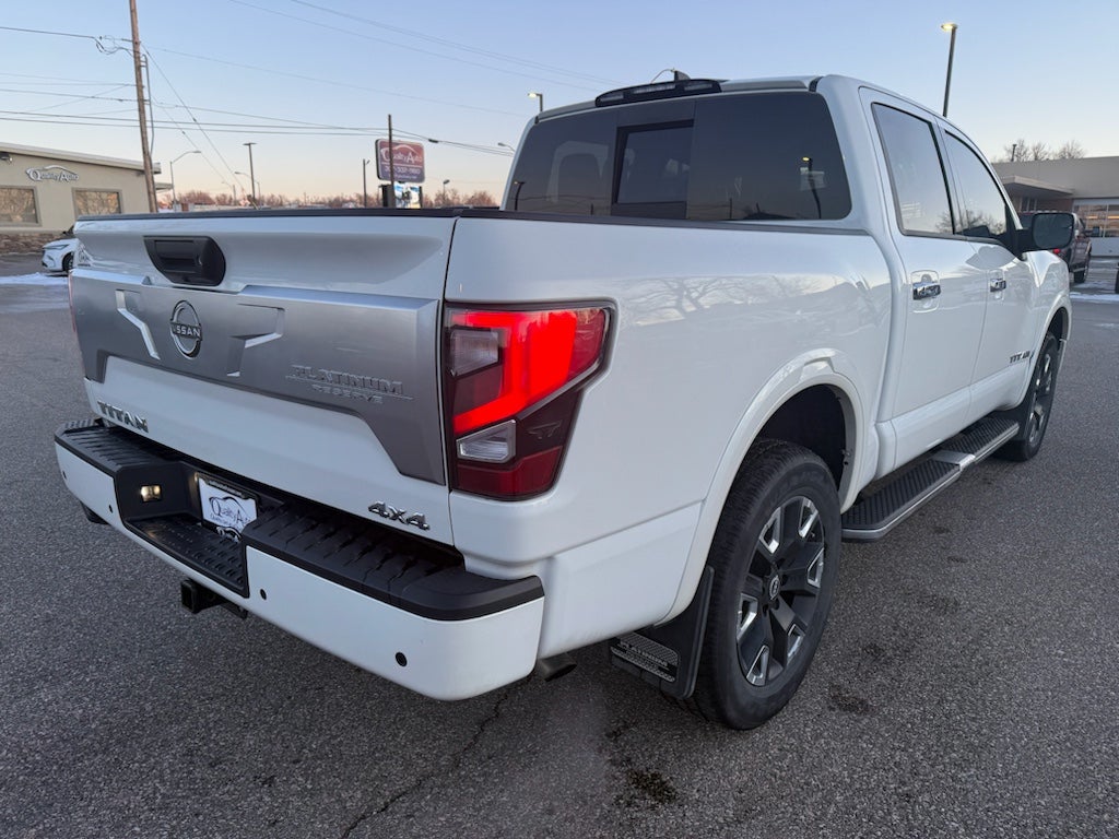 2023 Nissan Titan Platinum Reserve