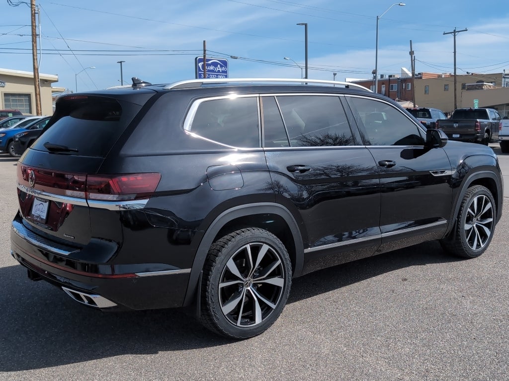 2024 Volkswagen Atlas 2.0T SEL Premium R-Line