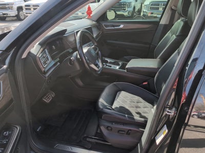 2024 Volkswagen Atlas 2.0T SEL Premium R-Line