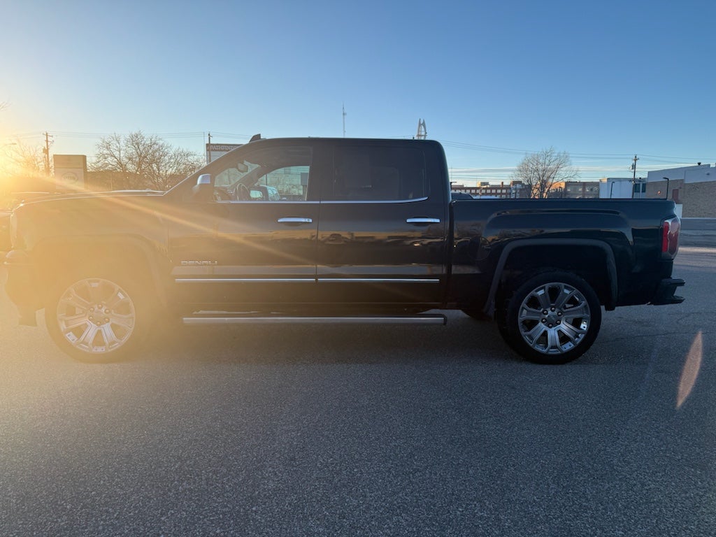 2017 GMC Sierra Denali
