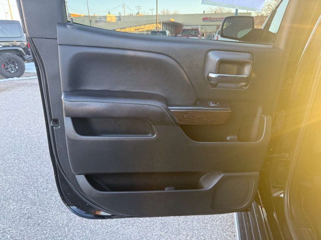 2017 GMC Sierra Denali