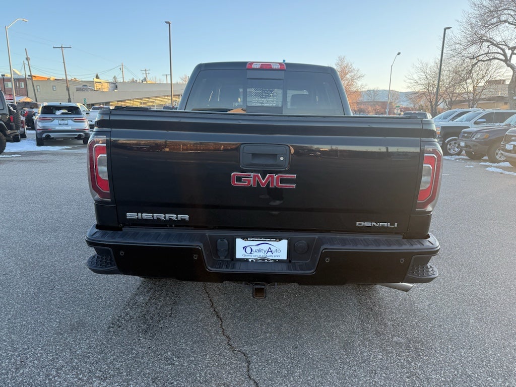 2017 GMC Sierra Denali