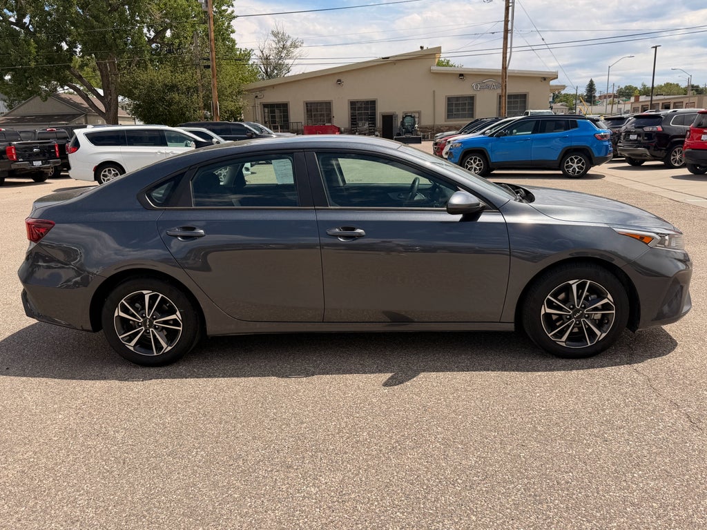 2024 Kia Forte LXS