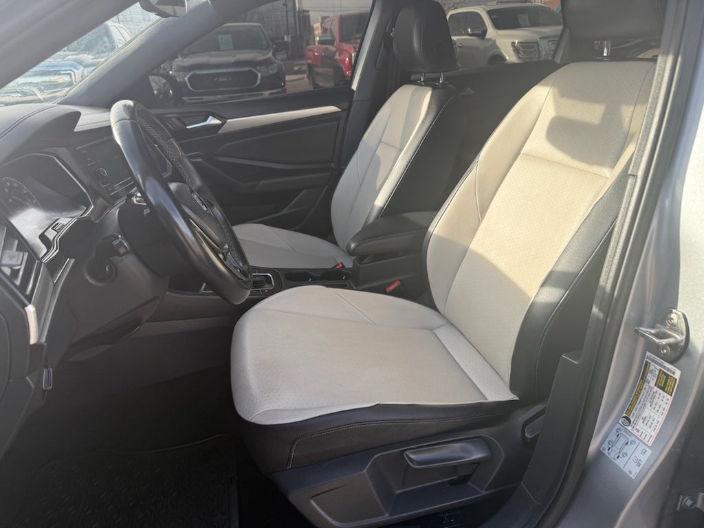 2020 Volkswagen Jetta R-Line