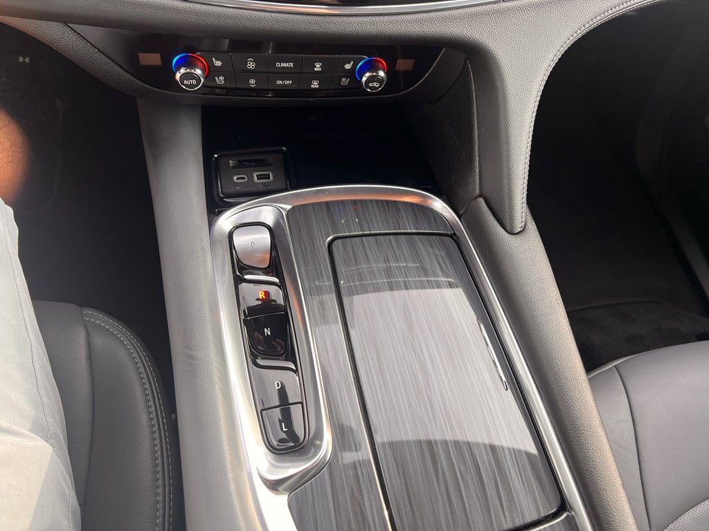 2024 Buick Enclave Premium
